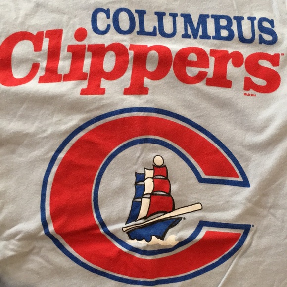 HOMAGE T-Shirt - Picture 3 of 4